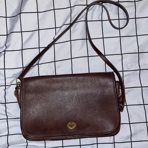 Vintage Coach crossbody bag
